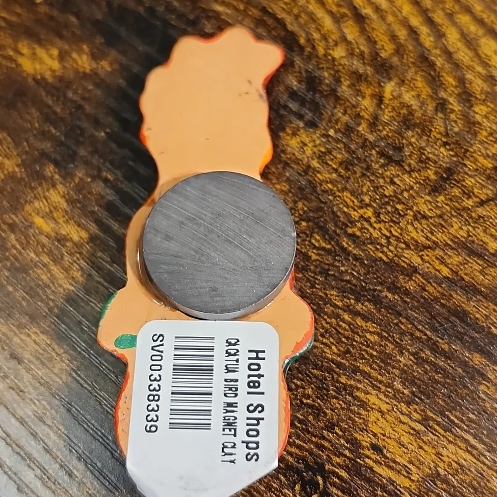 🔴5/$25🔴From Grenada Colorful Parrot Souvenir Figurine Wall Magnet